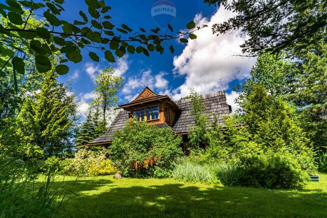 Zabytkowa willa z duszą artystyczną i widokiem