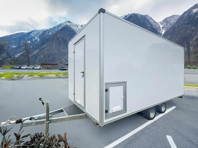 Przyczepa gastronomiczna 4,5m foodtruck okazja producent