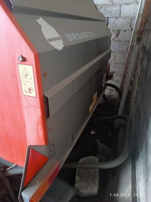 Prasa rolującą Ursus Z-543