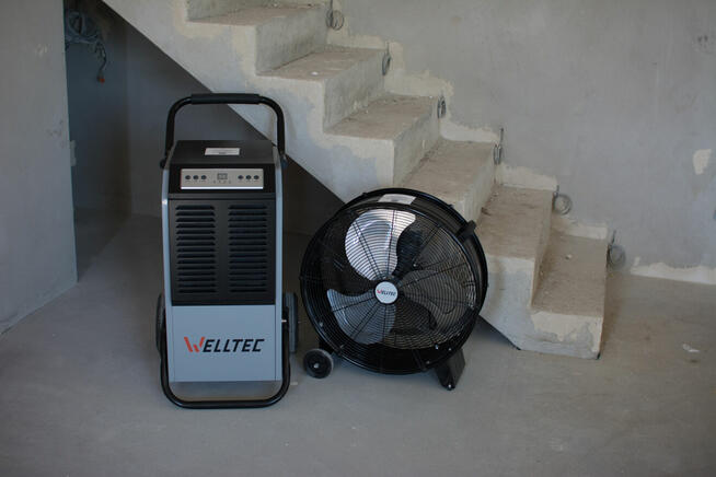 Wynajem osuszaczy powietrza, nagrzewnic i wentylatorów