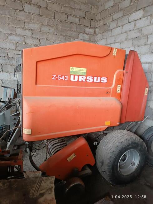 Prasa rolującą Ursus Z-543