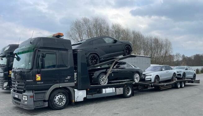 Sprzedam samochód ciężarowy Mercedes - Benz