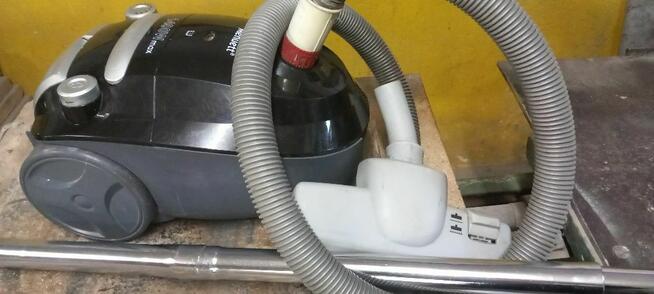 Odkurzacz Menuett 1400 waat.