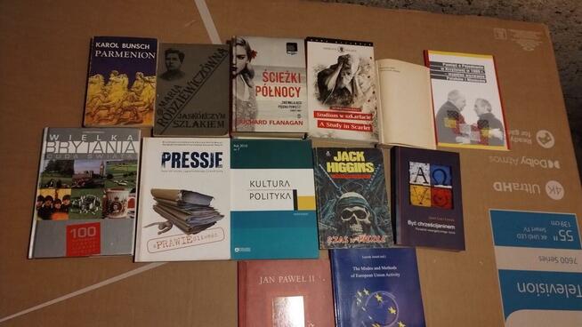 Sprzedam książki widoczne na zdjeciu