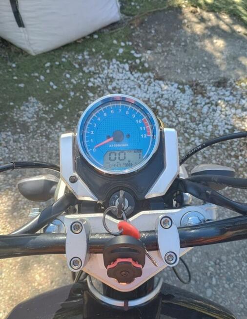 Barton Classic 125 | 2021 | 10 400 km | Stan bardzo dobry