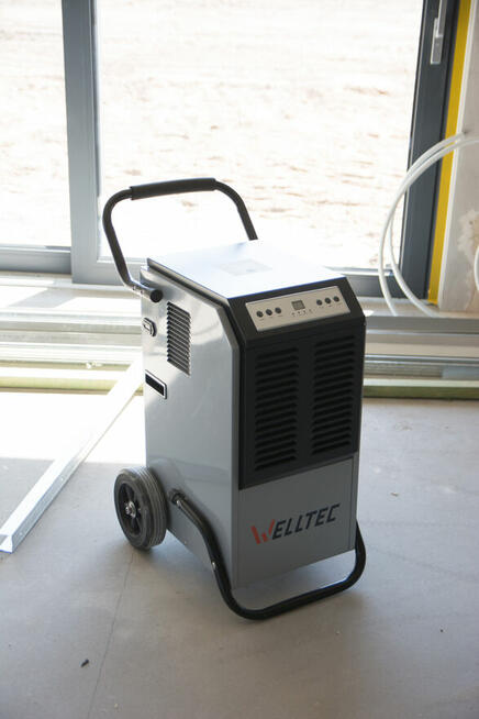 Wynajem osuszaczy powietrza, nagrzewnic i wentylatorów