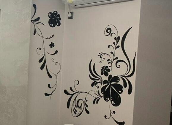 Malowidła ścienne i obrazy