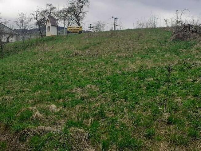 Działka budowlana na sprzedaż