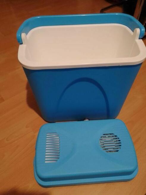 Lodówka turystyczna, campingowa