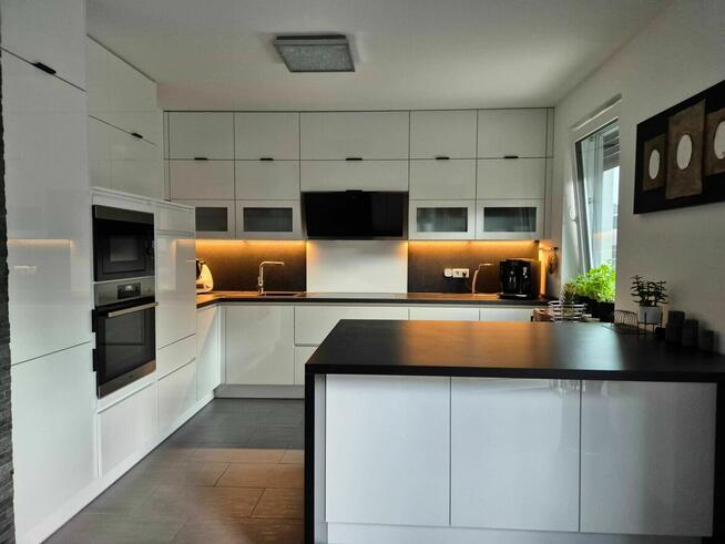 Meble na wymiar kuchnie, szafy. Profesjonalne wykonanie