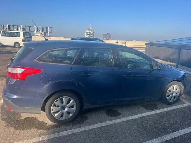 Syndyk sprzeda Ford Focus 1.6 TDCiMR`11 E5