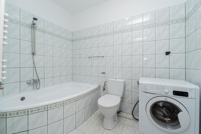 Okazja! Przytulne i odświeżone dwa pokoje.