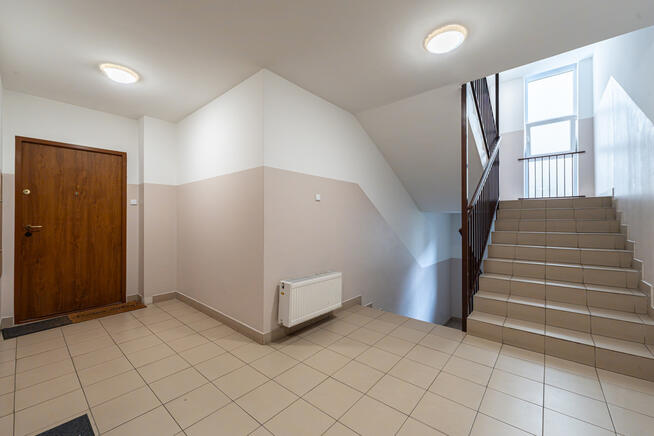 Okazja! Przytulne i odświeżone dwa pokoje.