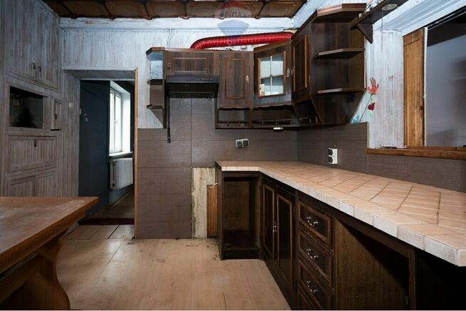 Mieszkanie z ogródkiem i budynkiem gospodarczym