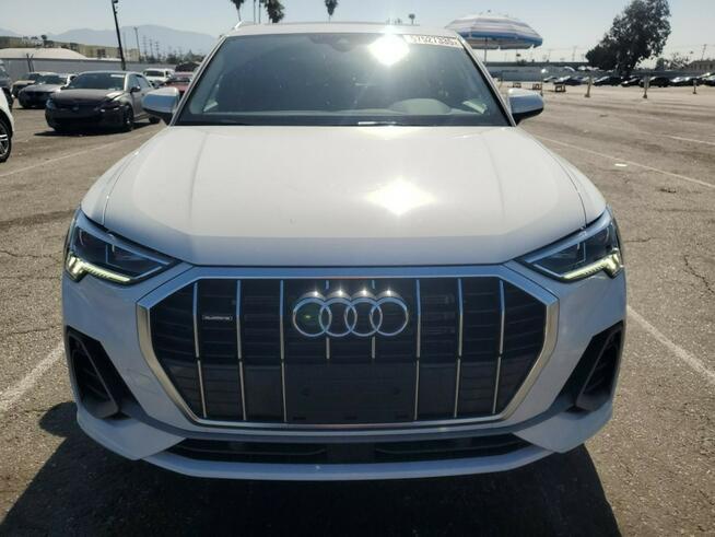 Q3 Premium Plus 45 TFSI S LINE Quattro Tiptronic