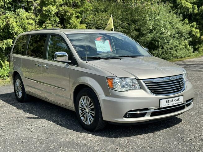 Chrysler Town&Country | 3.6 V6 | 7 osób