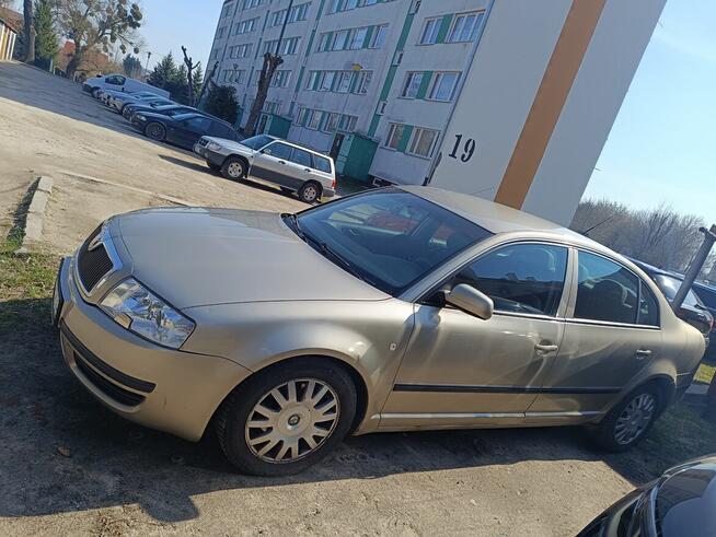 Syndyk sprzeda UDZIAŁ w pojeździe