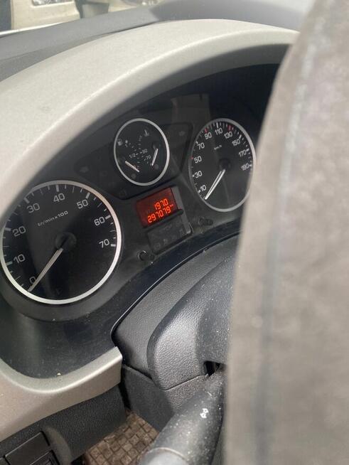 Syndyk sprzeda Ford Focus 1.6 TDCiMR`11 E5