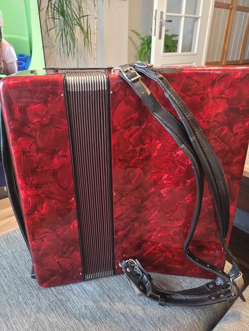 Akordeon Weltmeister 96 basów + FUTERAŁ