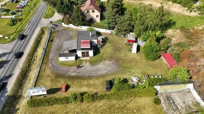 Działka z zakładem samochodowym przy DW241 | 2180 m²