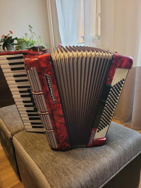 Akordeon Weltmeister 96 basów + FUTERAŁ