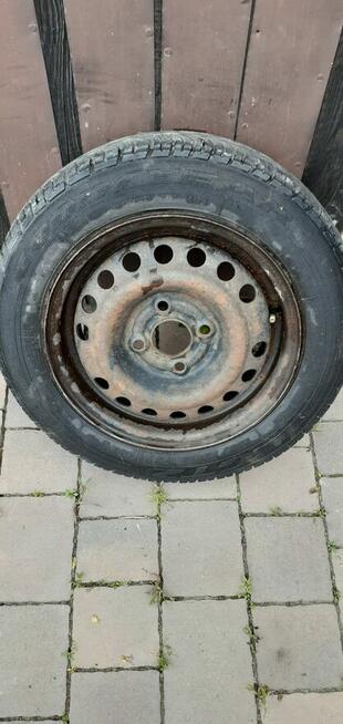 Felga stalowa 13 od Opla Corsy + opona Goodyear GT 155/70/13
