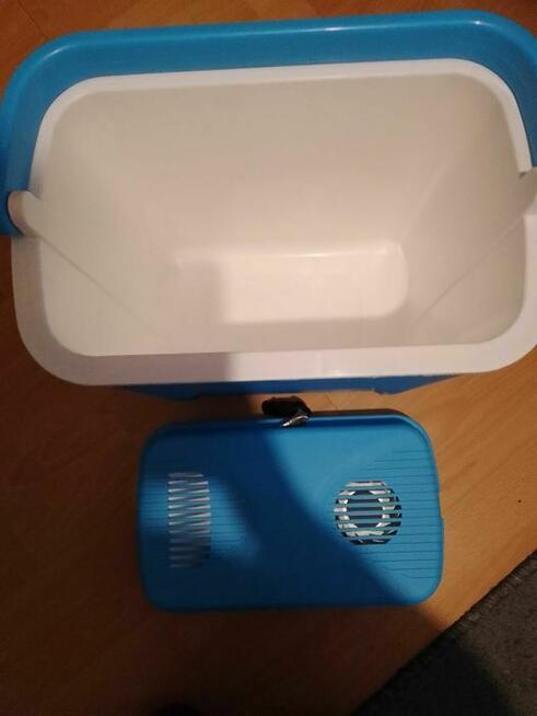 Lodówka turystyczna, campingowa