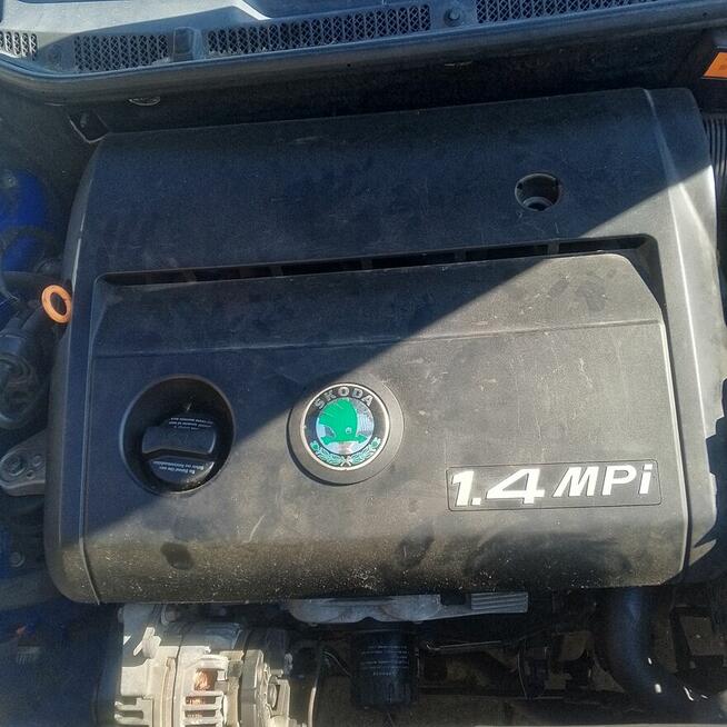 Skoda fabia benzyna gaz