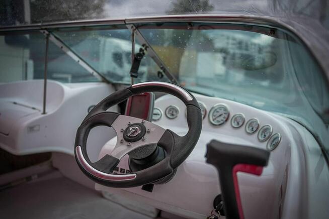 Łódź motorowa Bluestar Sunrider 2009 stan idealny