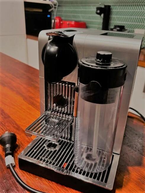 Nespresso Lattissima Pro
