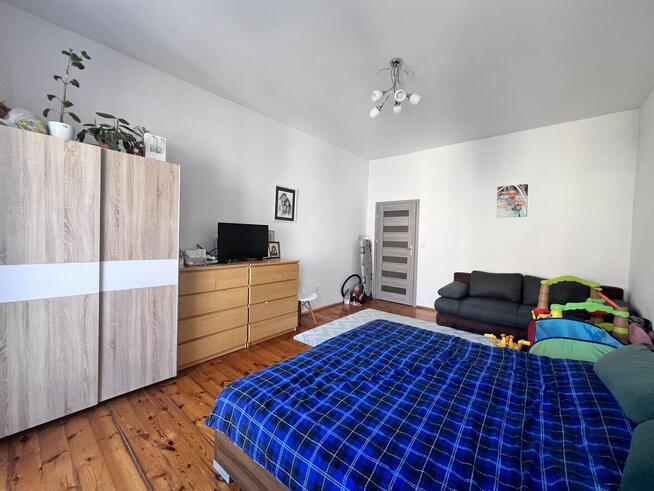 Dwupoziomowe 6 pokoi+2 balkony