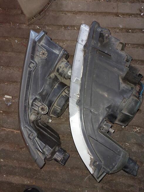 Sprzedam lampy przednie land rover