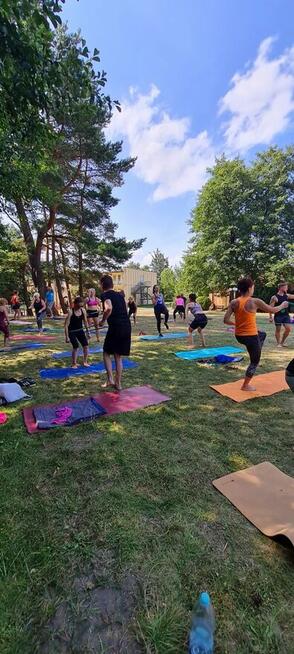 wakacje z jogą nad morzem