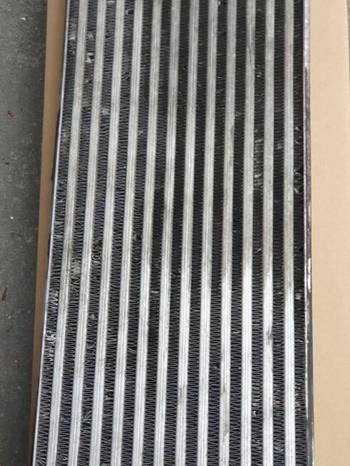 Chłodnica intercoolera opel vivaro