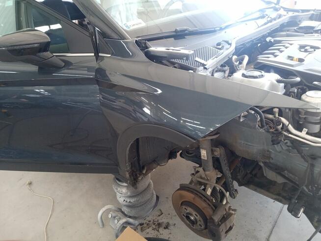 Seat Arona błotnik prawy