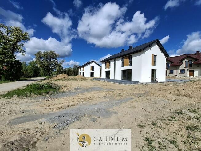 Przytulny dom pod Żukowem - stan deweloperski!