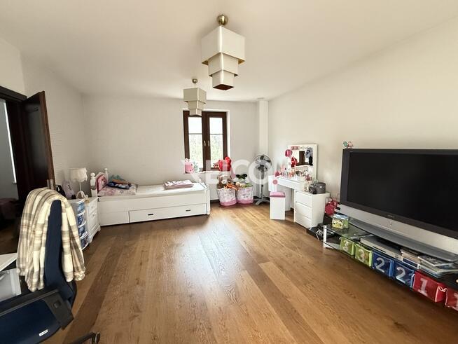 Rezydencja blisko Warszawy, basen, las !!!