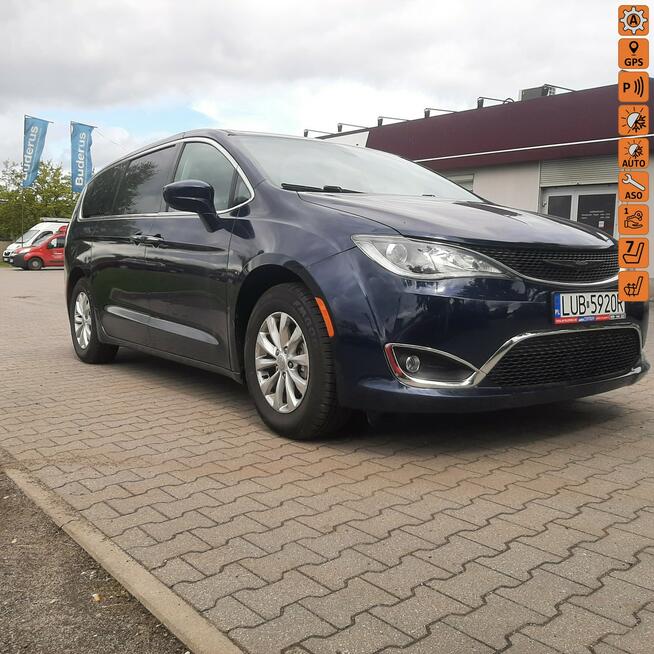 Chrysler Pacifica 3,6b 291KM super stan i wygląd