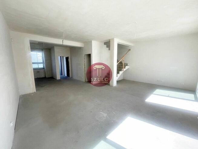 Gumieńce na sprzedaż nowoczesny szeregowiec.