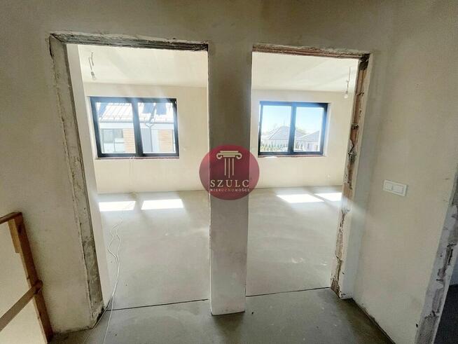 Gumieńce na sprzedaż nowoczesny szeregowiec.