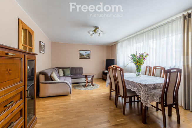 Duży dom pod Warszawą 240m2