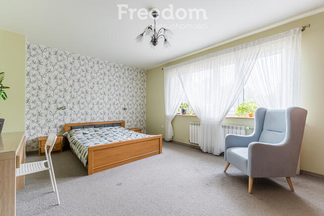 Duży dom pod Warszawą 240m2