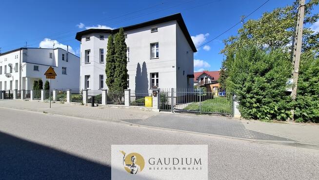 Kamienica z czterema mieszkaniami