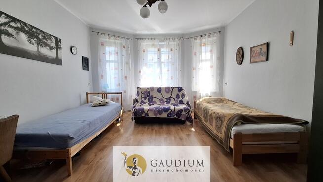 Kamienica z czterema mieszkaniami