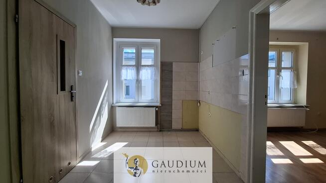 Kamienica z czterema mieszkaniami