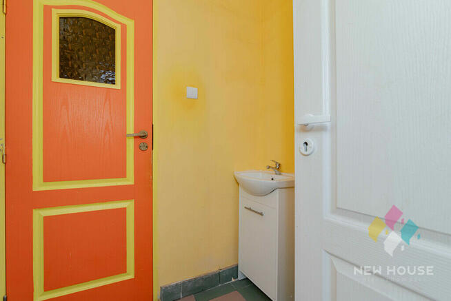 Lokal, 65,80m2, doskonała lokalizacja, Jaroty