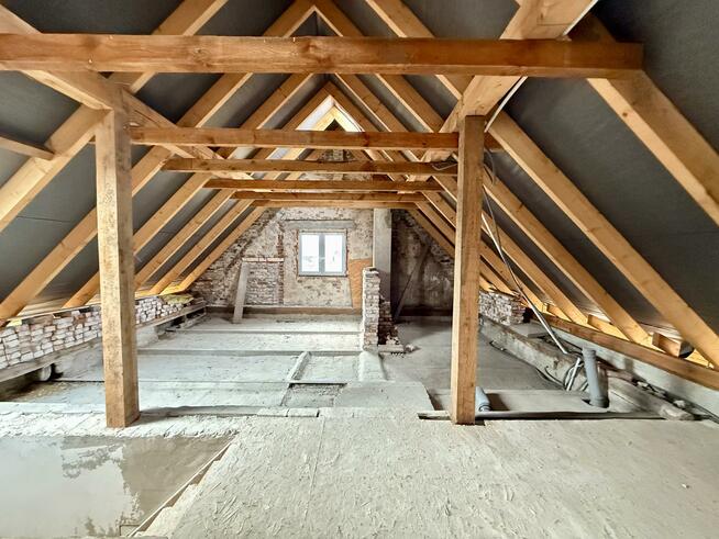 Dom Karczów gm. Dąbrowa, Wiejska