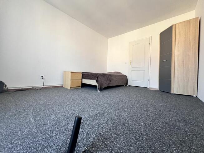 Dwupoziomowe 6 pokoi+2 balkony