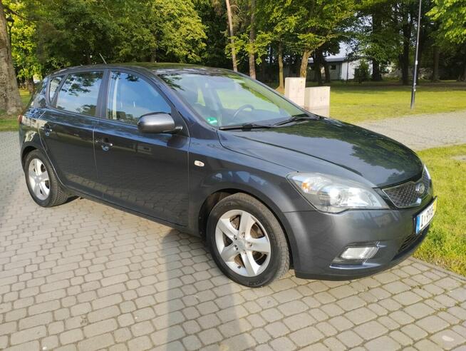Kia Ceed 1.4 2011 bogato wyposażona