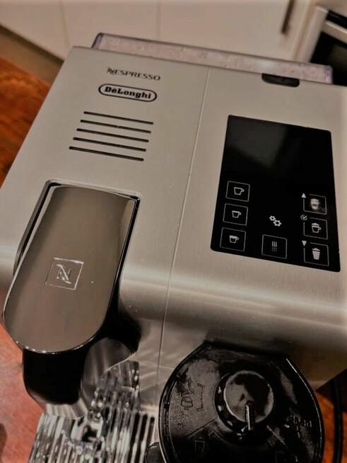 Nespresso Lattissima Pro
